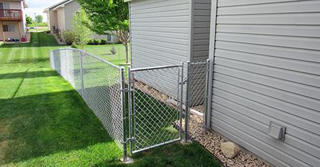 photo of vinyl fence